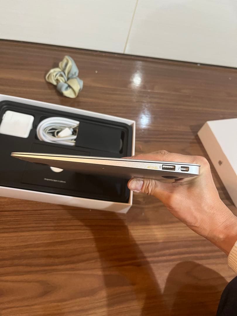 Macbook Air MD711J/A 11 inch ジャンク品