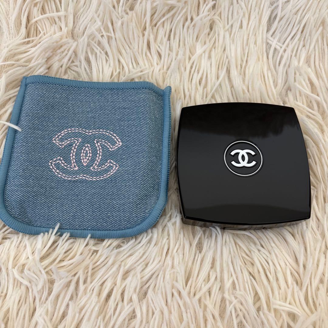 【新品未使用】CHANEL レ キャトル オンブル 29 ココ ジーン