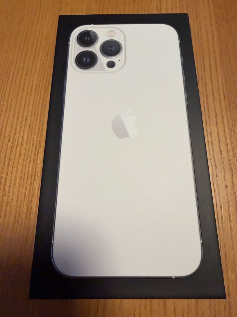 【ME MR HZM】iPhone13promax silver256GB