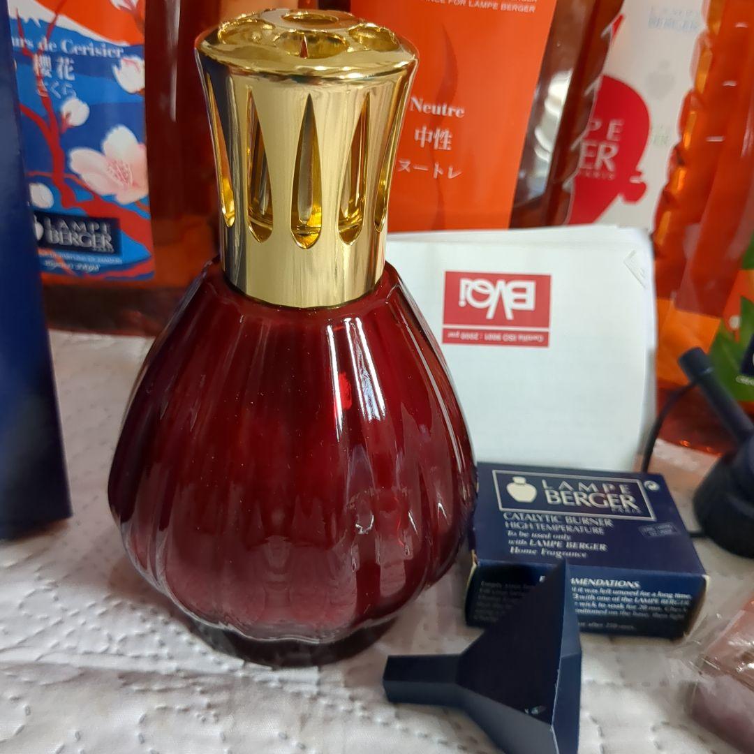 ベルジュ アロマランプセット　オイル３本（グレープフルーツ、ヌートレ、さくら）