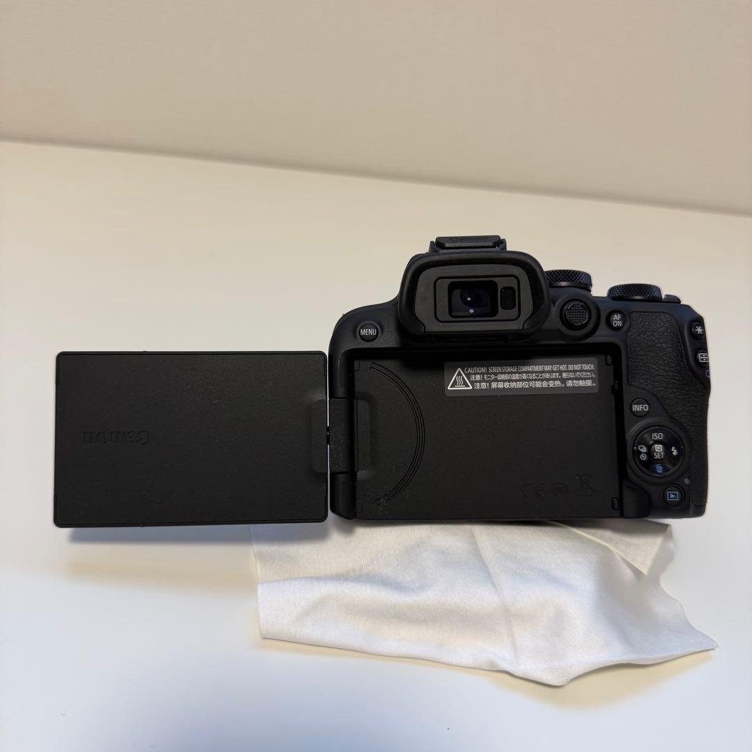 【極美品】Canon EOS R10 RF-S18-45 レンズキット