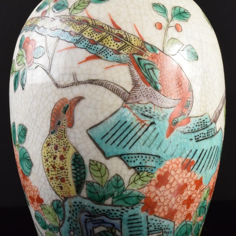 中国　景徳鎮製　粉彩花鳥文瓶　C　4657A