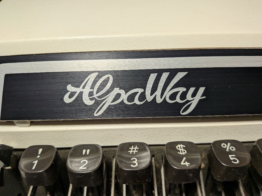 AlpaWay abc4100 英字タイプライター