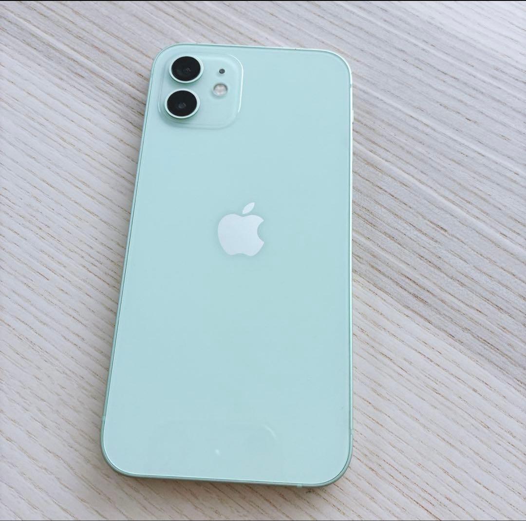 iPhone12本体 2台セット　付属品あり