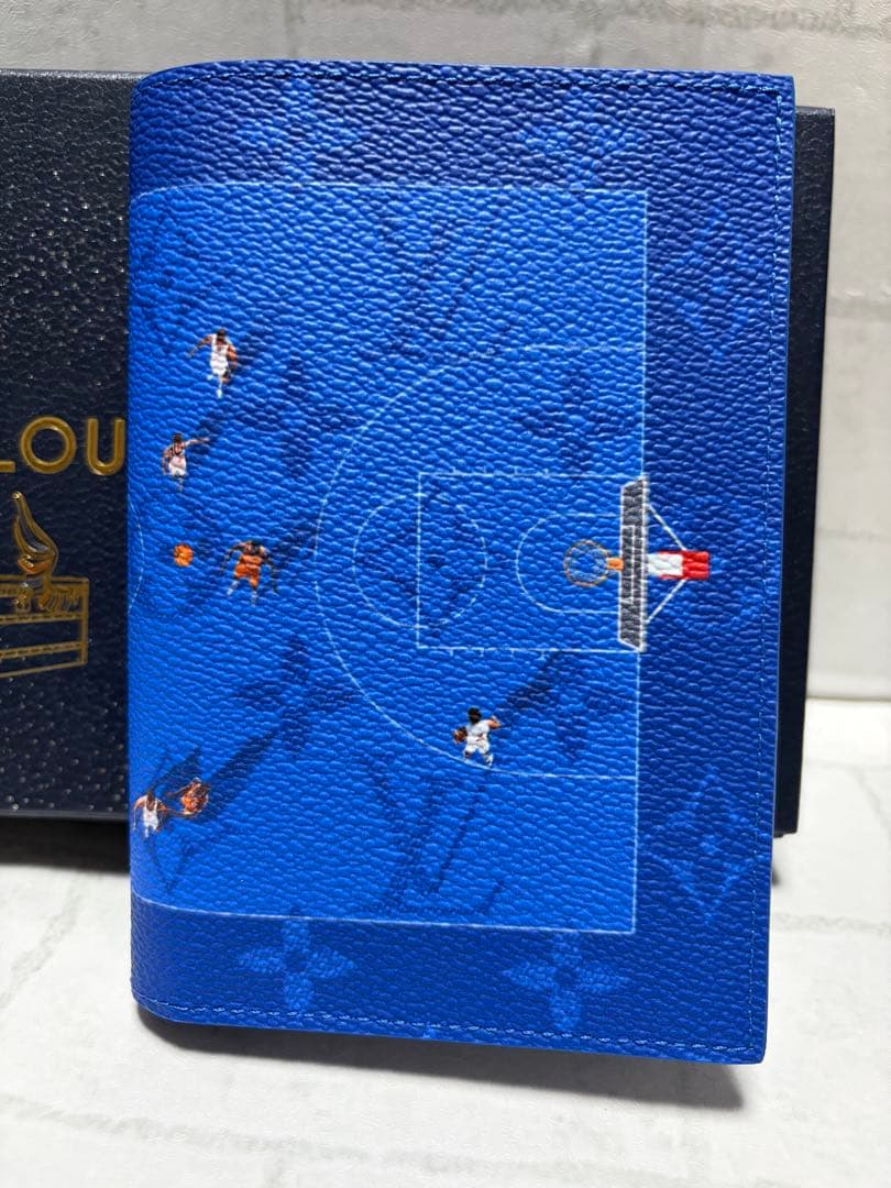 LOUIS VUITTON パスポートカバー クーヴェルテュール・パスポール