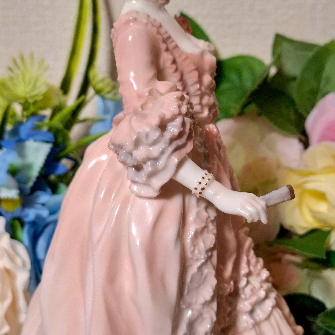 伝説級!割れカケ無しの完品!コールポート ポンパドール夫人 フィギュリン