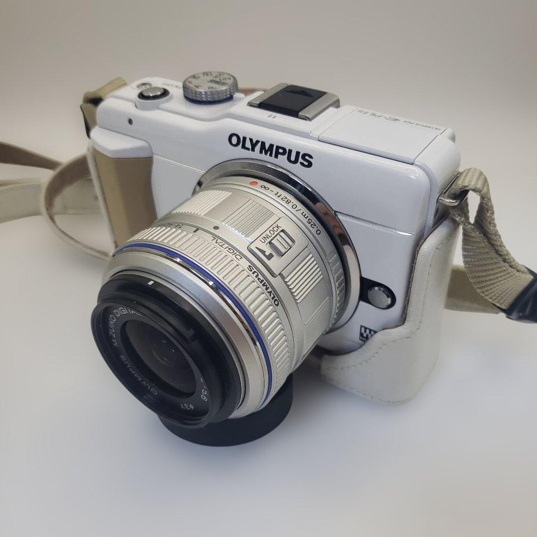 OLYMPUS PEN E-PL1S ホワイト　標準レンズキット　SDカード付