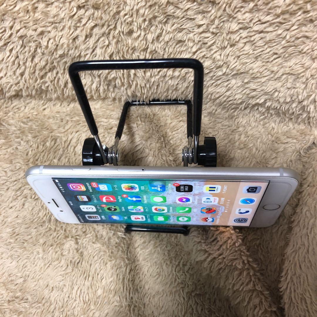 完動品　iPhone8plus 256GB Silver
