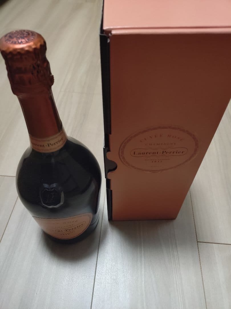 LaurentPerrier Cuvée Roseローランペリエロゼ(グラス付)