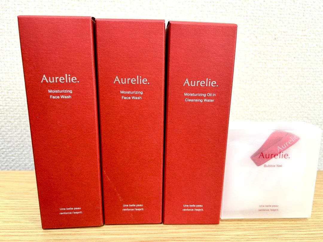 オレリーAurelieクレンジングウォーター1本＋フェイスウォッシュ２本＋ネット