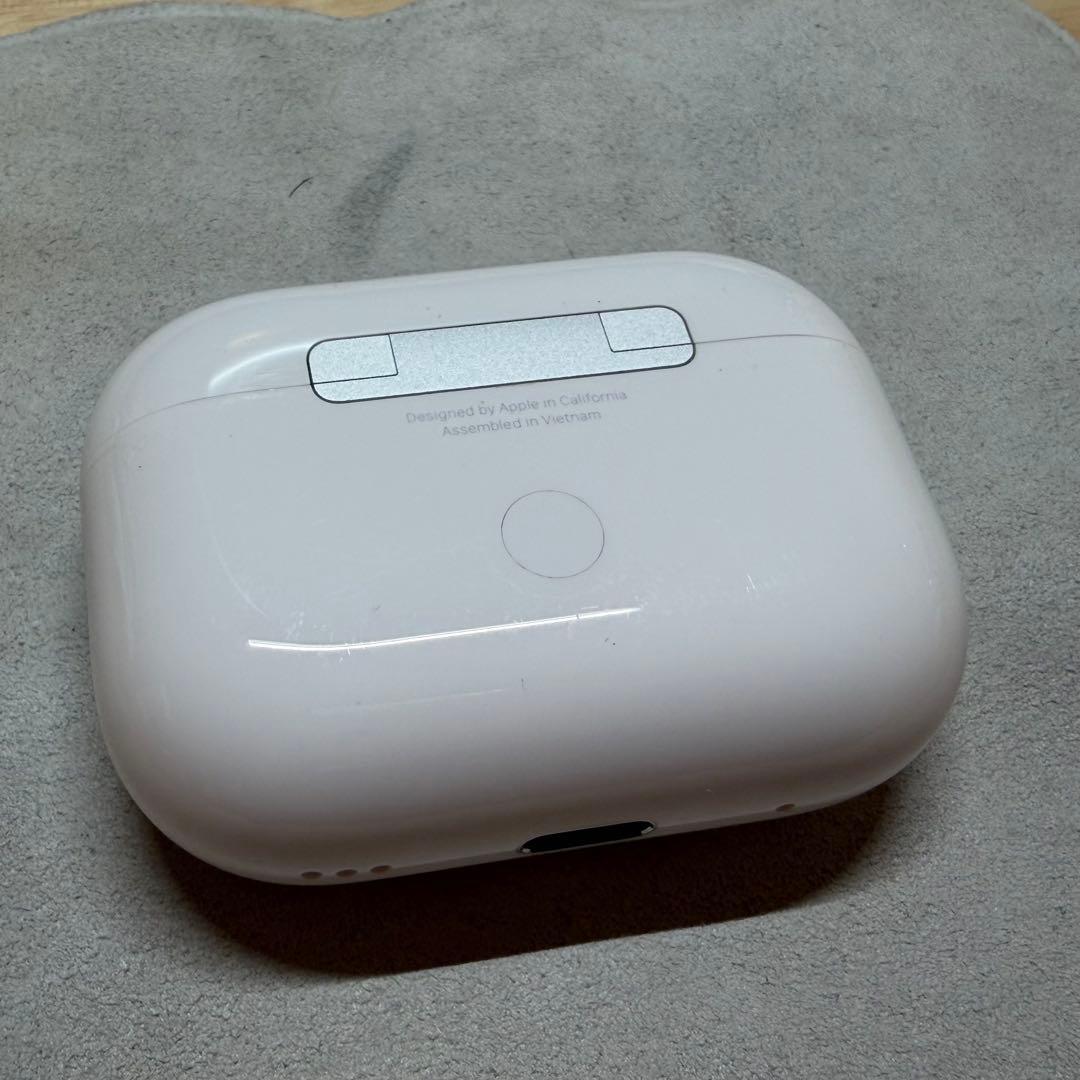 AirPods Pro 第2世代 Casetifyのケース付き