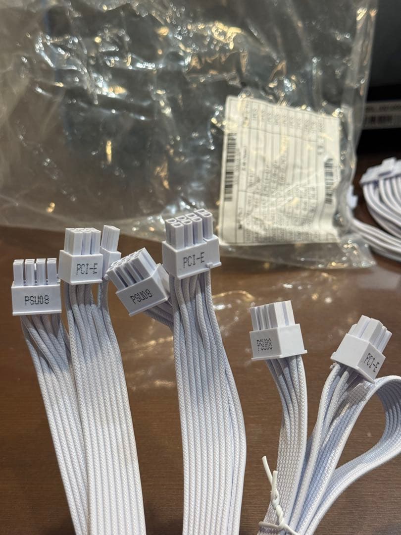Lian Li 1000W電源 EG1000G 80 PLUS GOLD