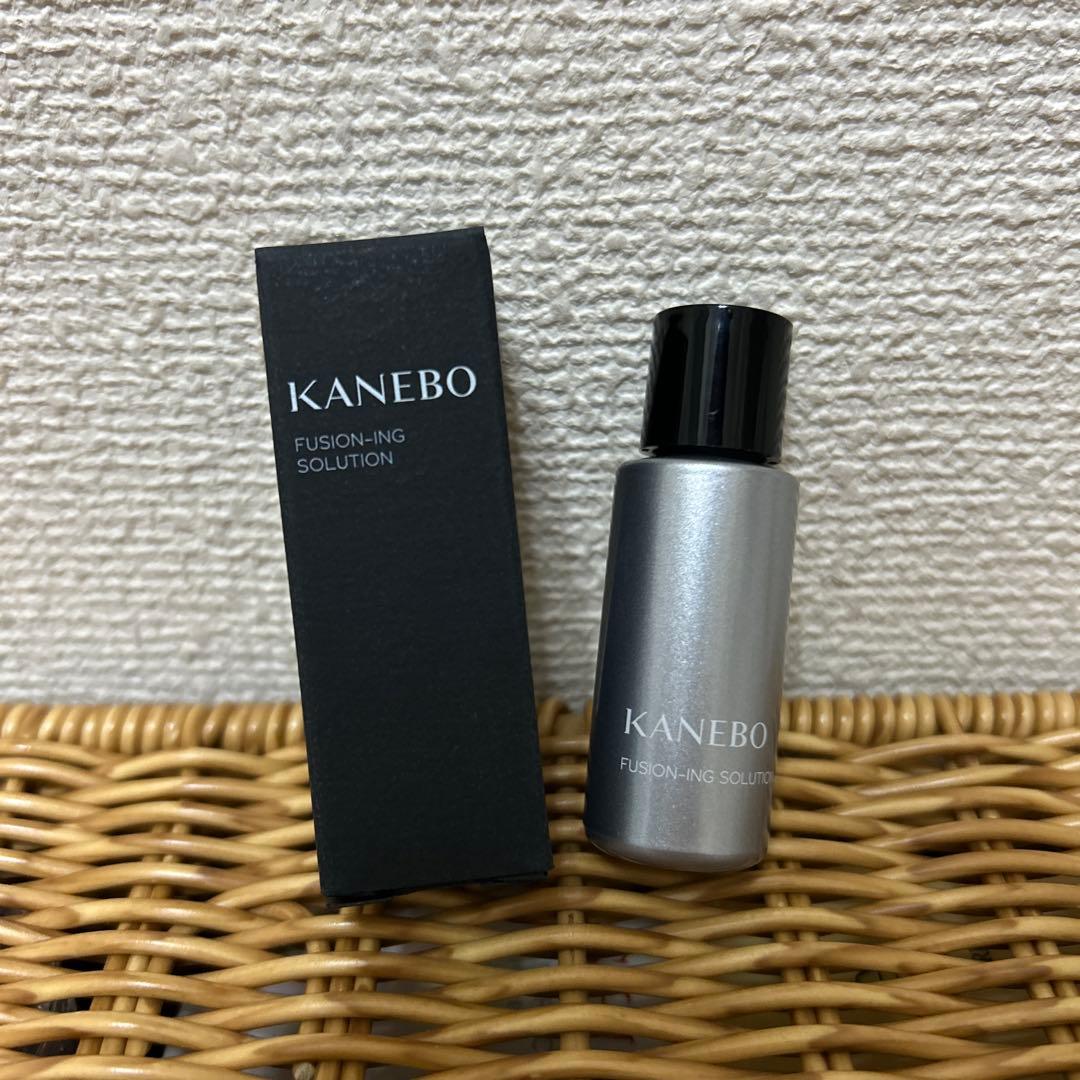 カネボウ ジェネレイティング エッセンシャズ 168ml