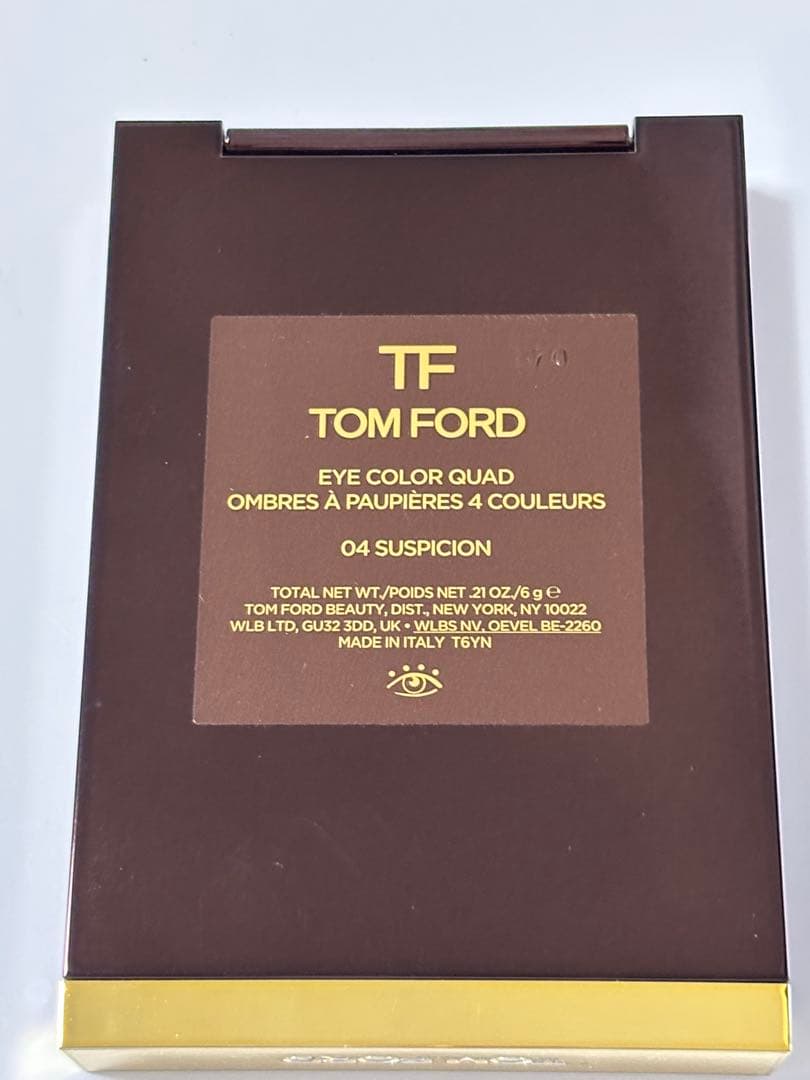 トムフォード　TOMFORD アイシャドウ　サスピション