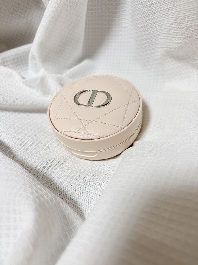 【美品】ディオールスキン フォーエヴァー クッション パウダー DIOR