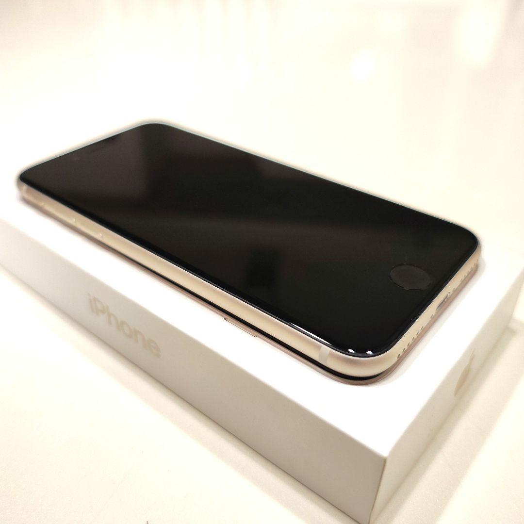 【バッテリー91%】 iPhone SE 第3世代 スターライト 白 64GB