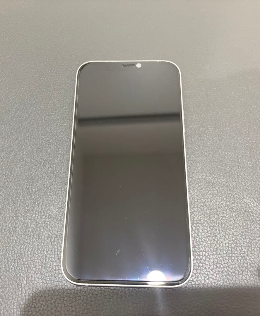 Apple iPhone 12 ホワイト64GB本体　【美品】