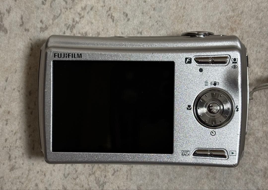 FUJIFILM FinePix F100fd コンパクトデジタルカメラ