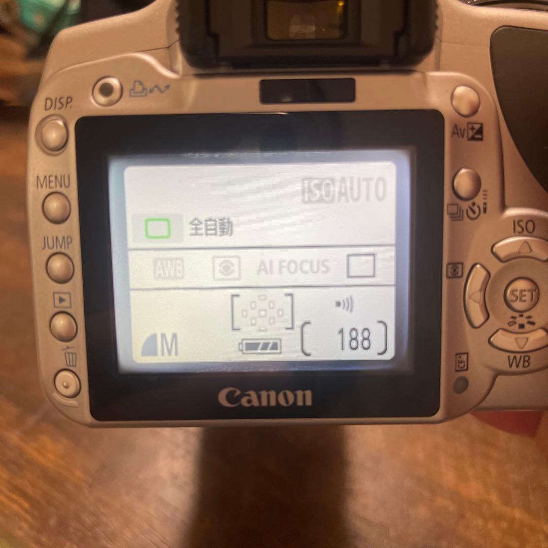 Canon EOS kiss Digital X 一眼レフ　シルバー