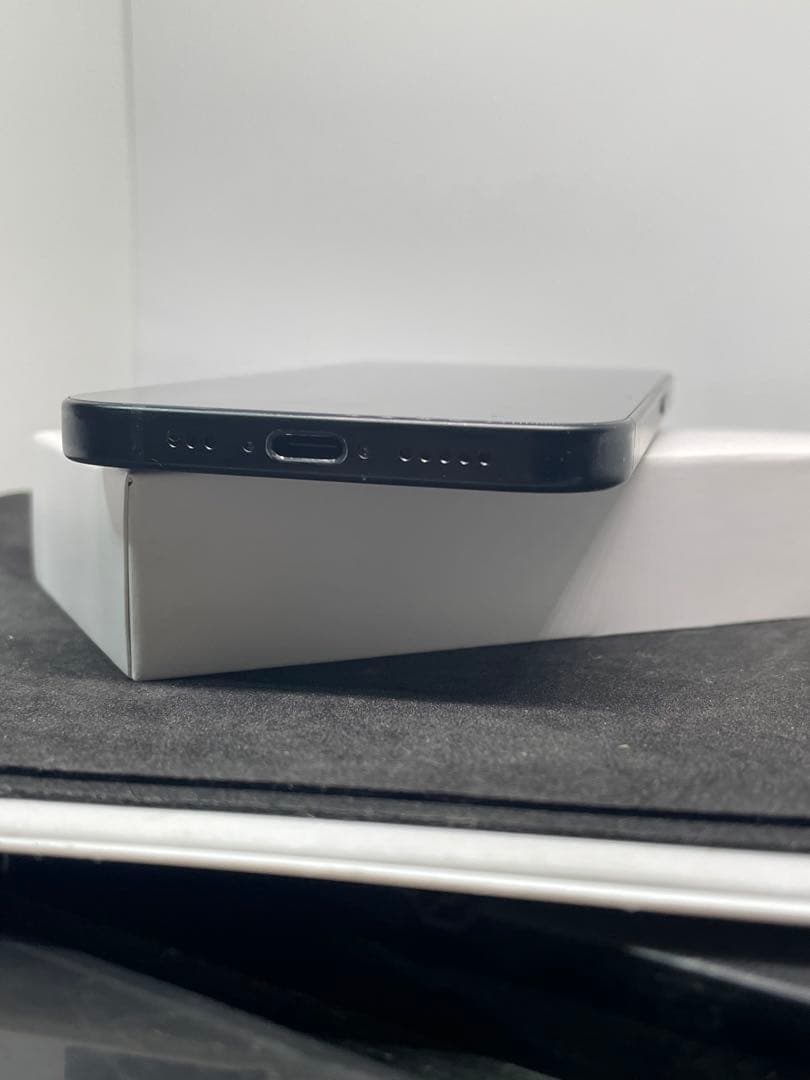 Apple iPhone15 128GB ブラック