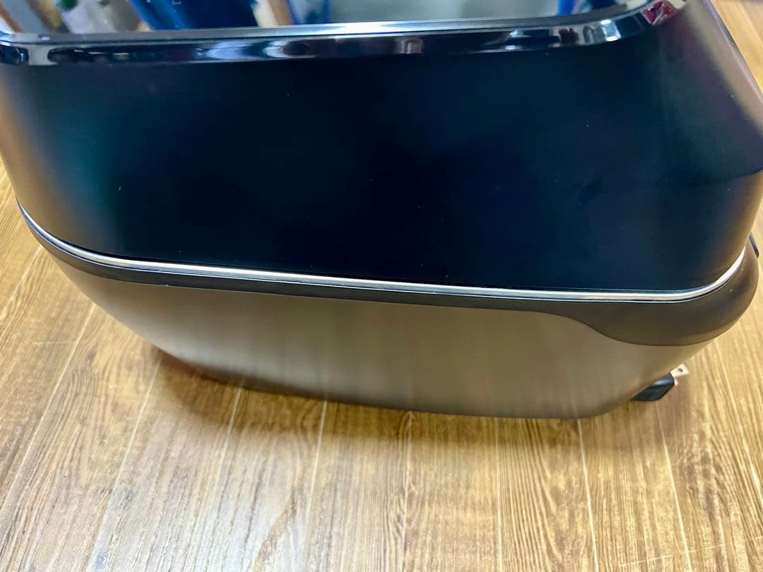 東芝 真空圧力IHジャー炊飯器 RC-10ZWT 5.5合炊き ブラック 中古