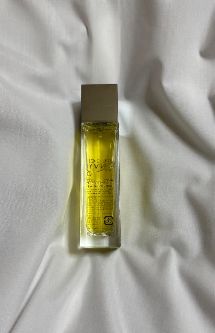 【美品】GUCCI ENVY グッチ エンヴィ　オードトワレ　30ml