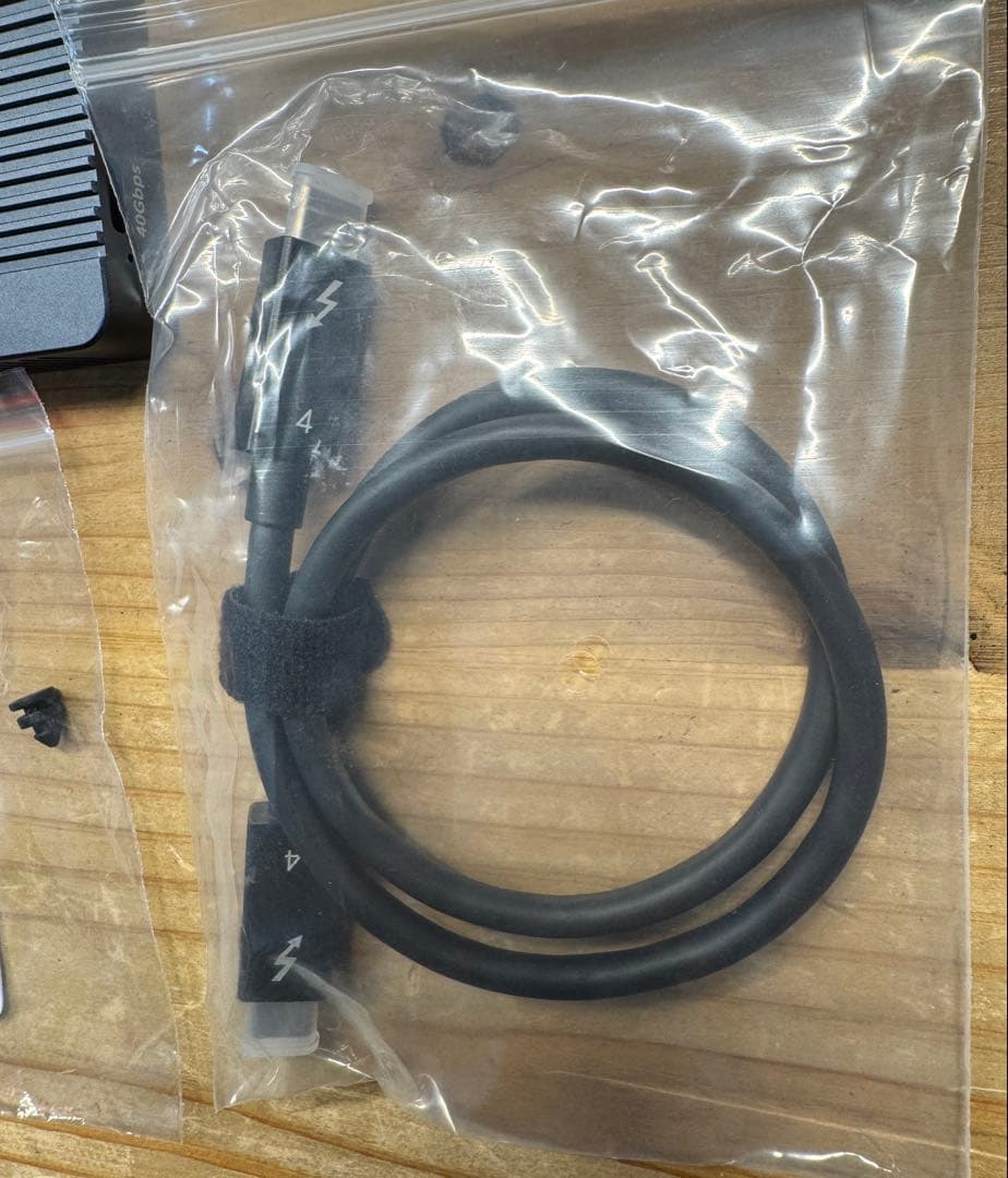 外付けハードディスク・ドライブ ACASIS TBU405 Thunderbolt 40Gbps nvme