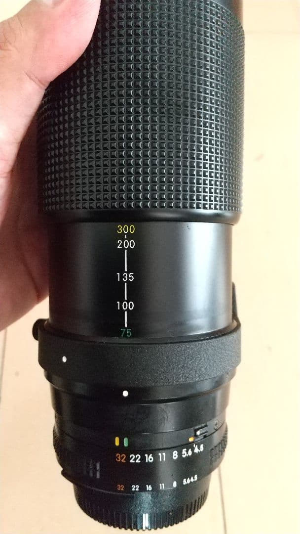 【良品】Nikon AF NIKKOR 75-300mm 望遠レンズ