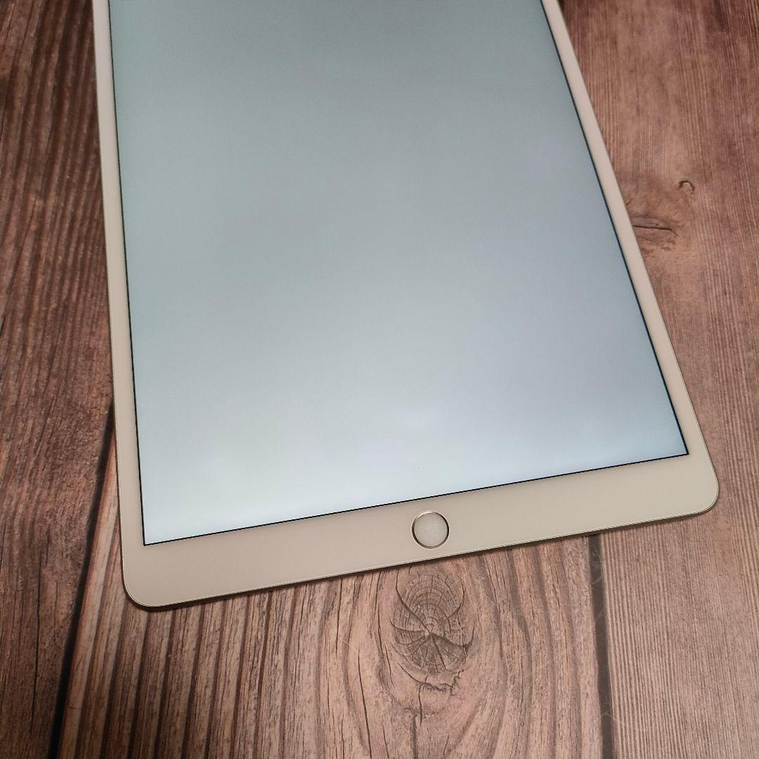 iPad Air 3世代 64GB SIMフリー シルバー 超美品