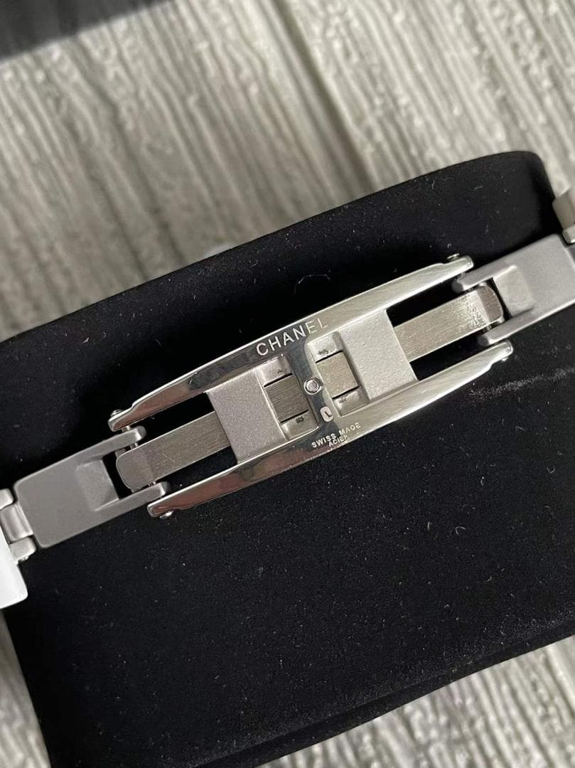 J12　33ｍｍ クオーツ　H5698