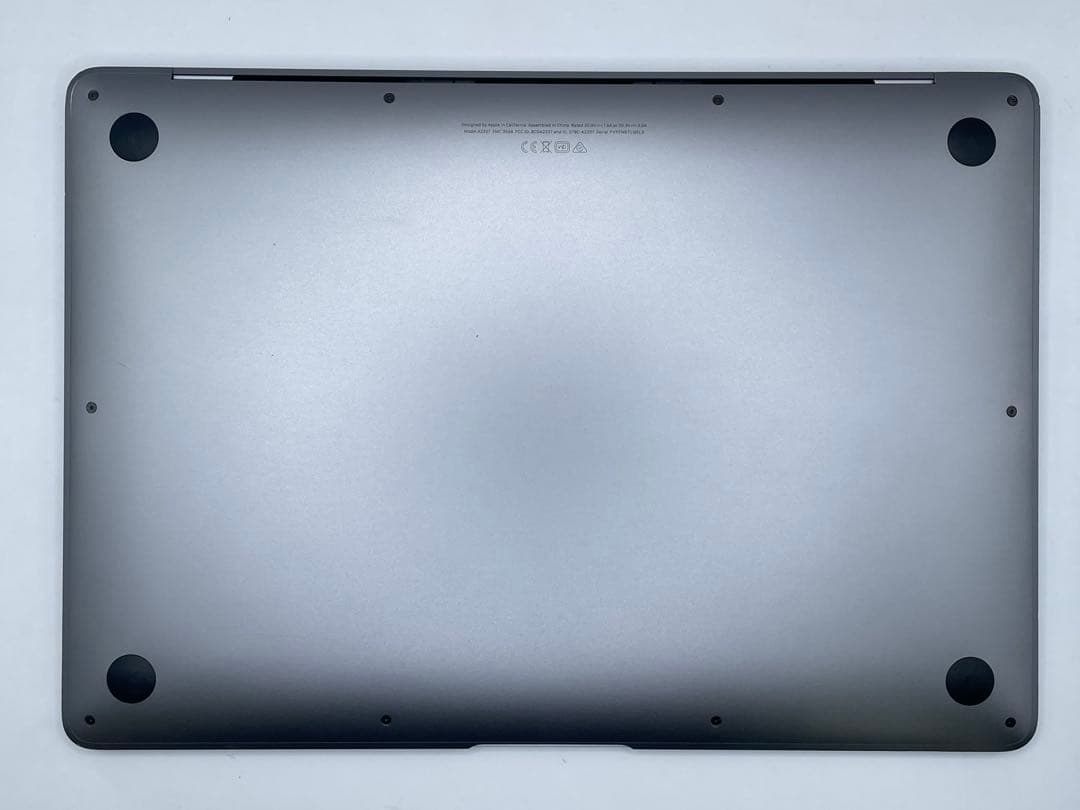 MacBook Air M1 2020 13インチ 8GB/512GB 中古品