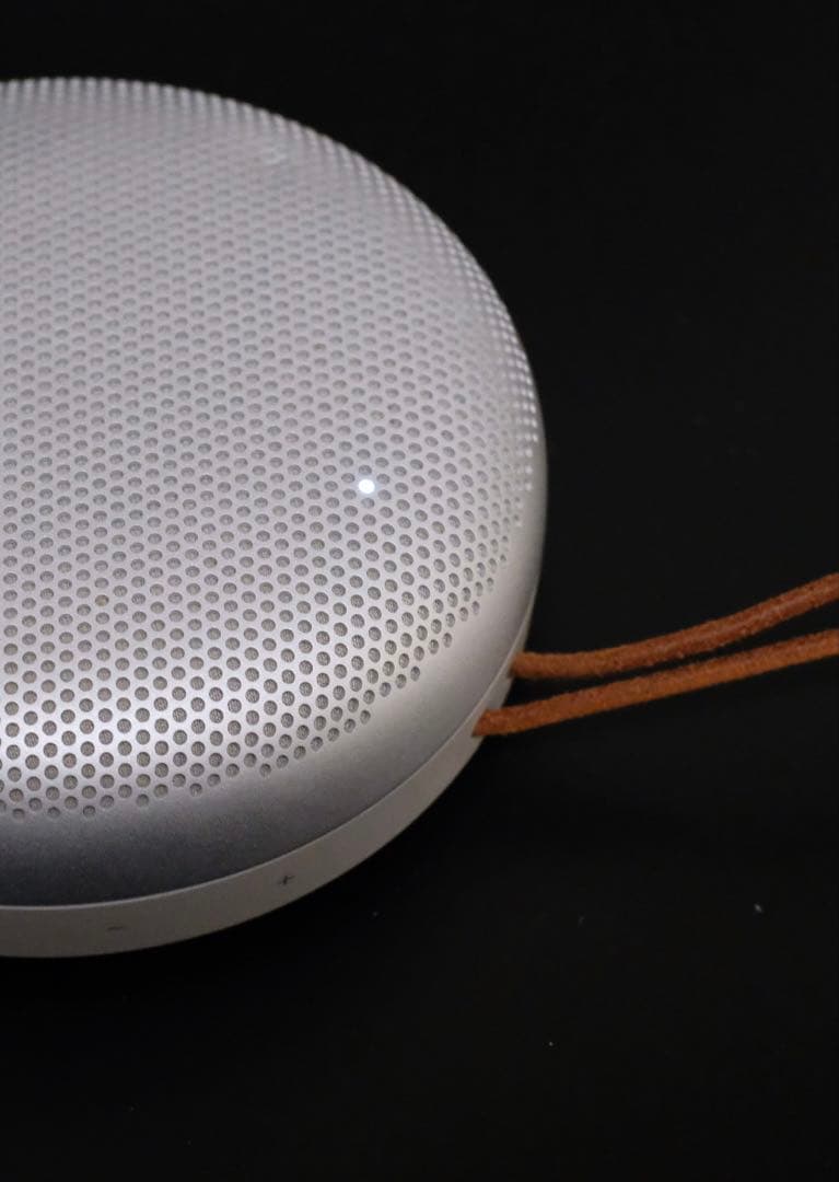 B&O Beosound A1 2nd Genワイヤレススピーカー