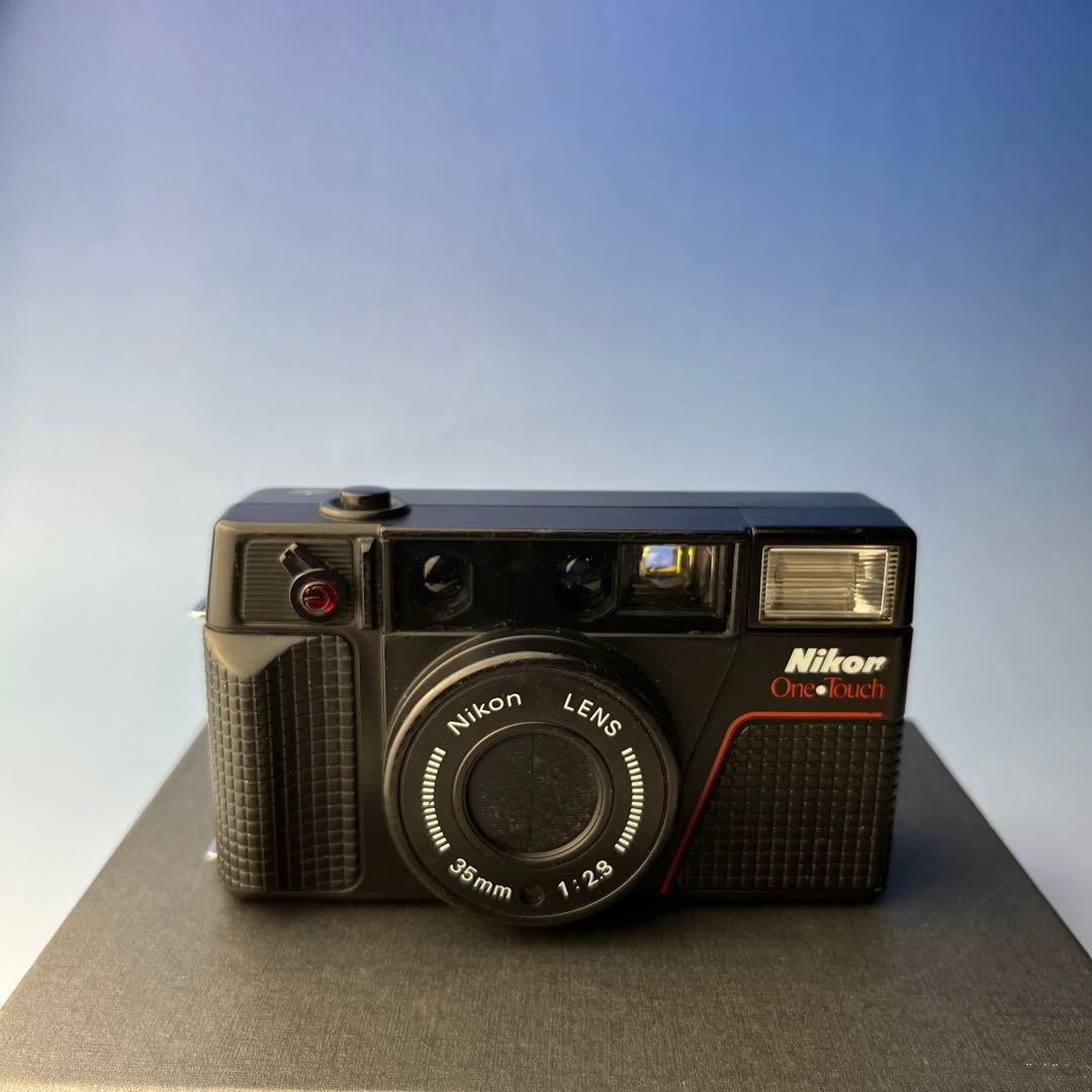 Nikon One Touch 35mm レンジファインダーカメラ