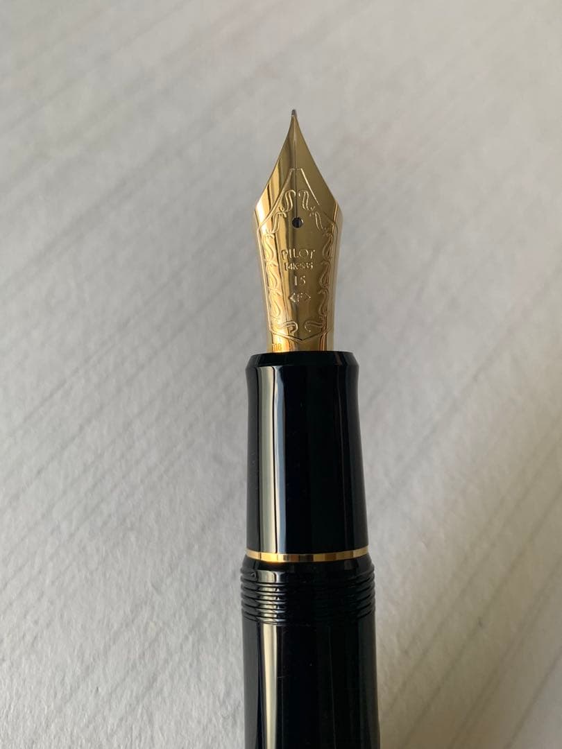 PILOT パイロット カスタム743 万年筆 F