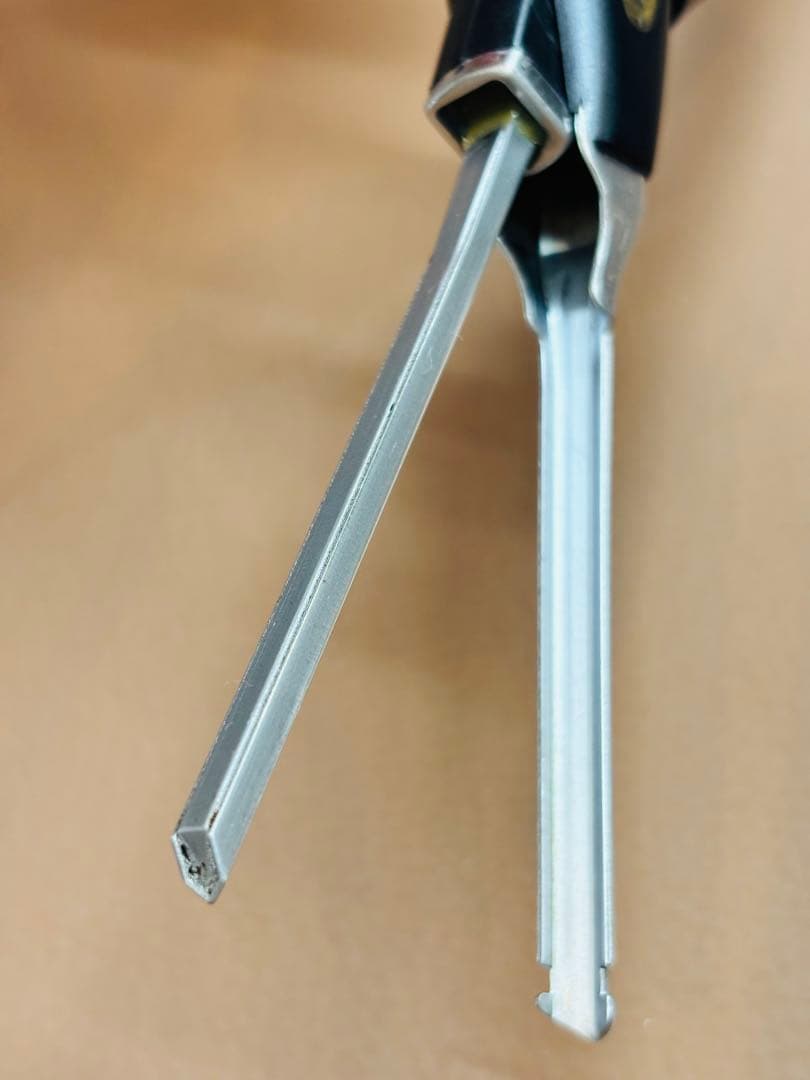 超美品　LENZ α-4レンツアイロン 5角 4ミリ　理容アイロン