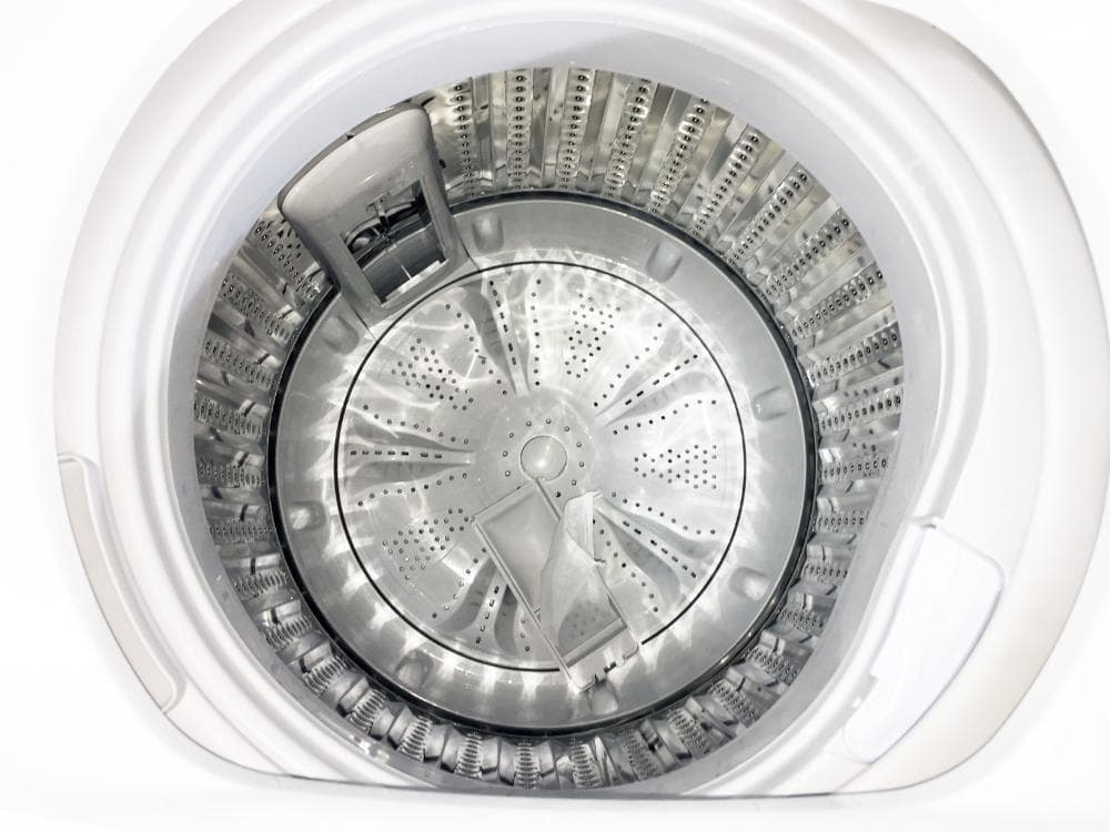 送料無料　中古★ハイアール☆5.5kg☆全自動洗濯機【JW-C55A-W】