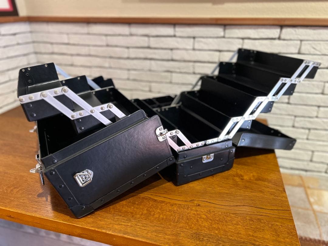 シュウウエムラ　メイクBOX メイクボックス
