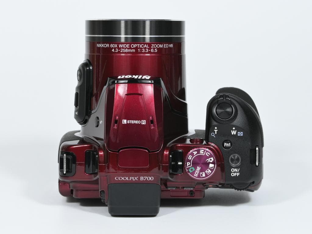 ニコン　Nikon COOLPIX B700 レッド