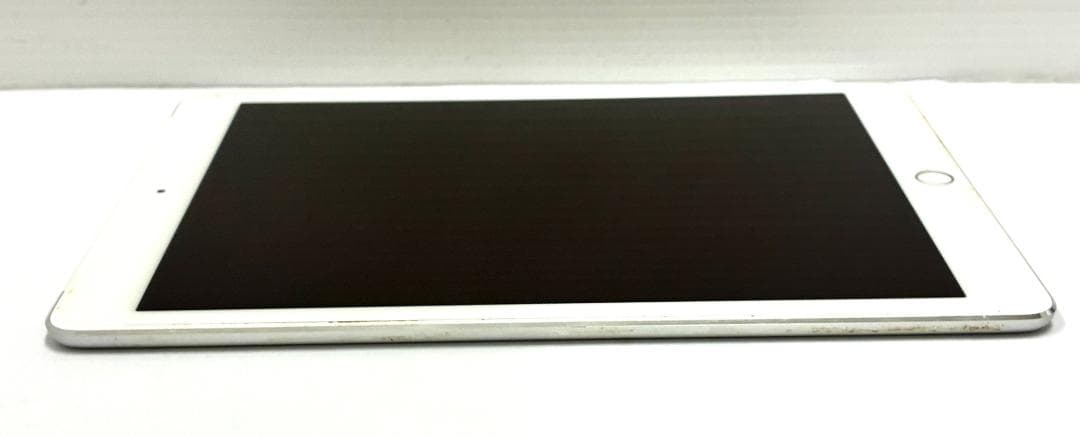 26K2-102-5 iPad Air2 ケース付き アクティベーションロック〇