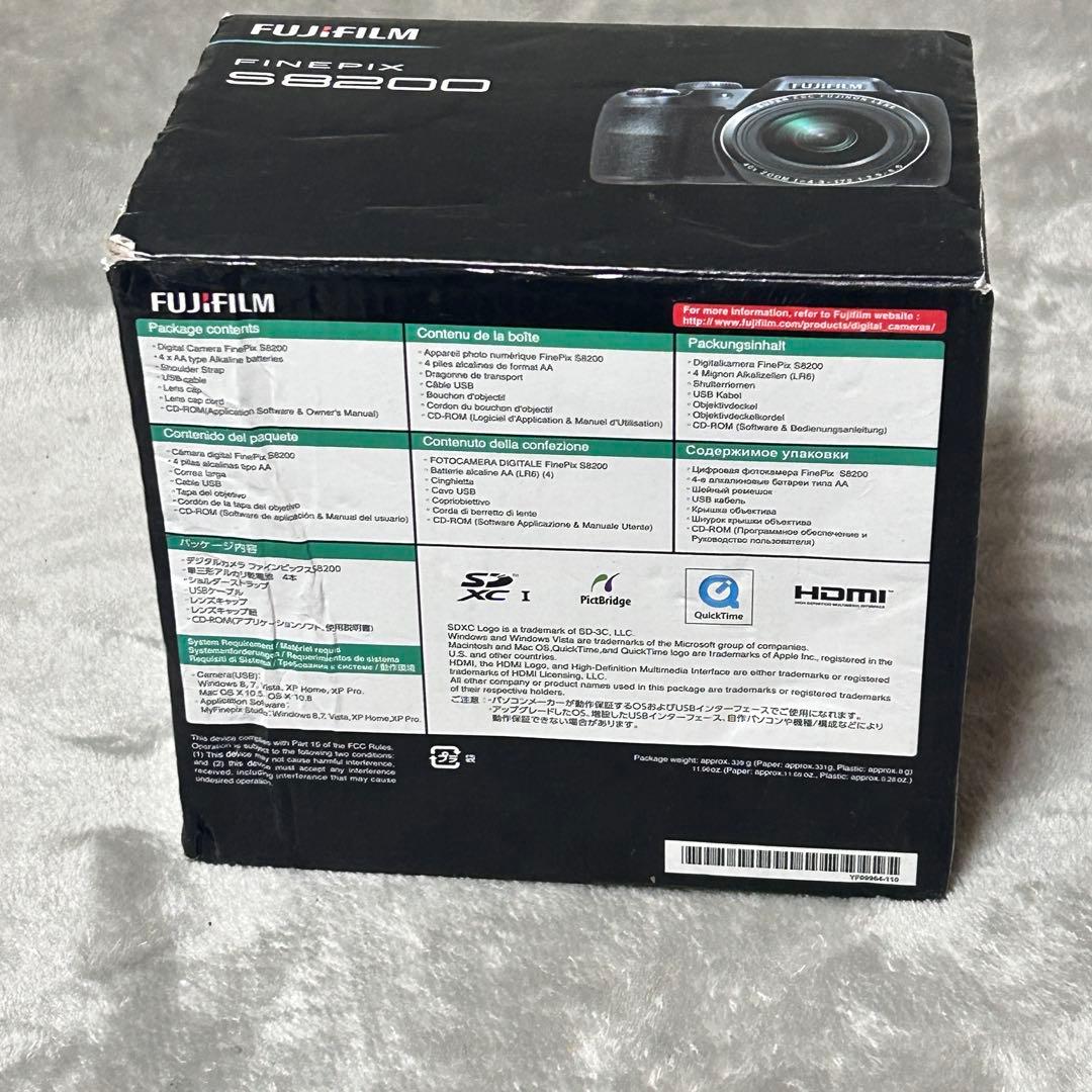 【動作品　付属品完備　美品】FUJIFILM FINEPIX S8200
