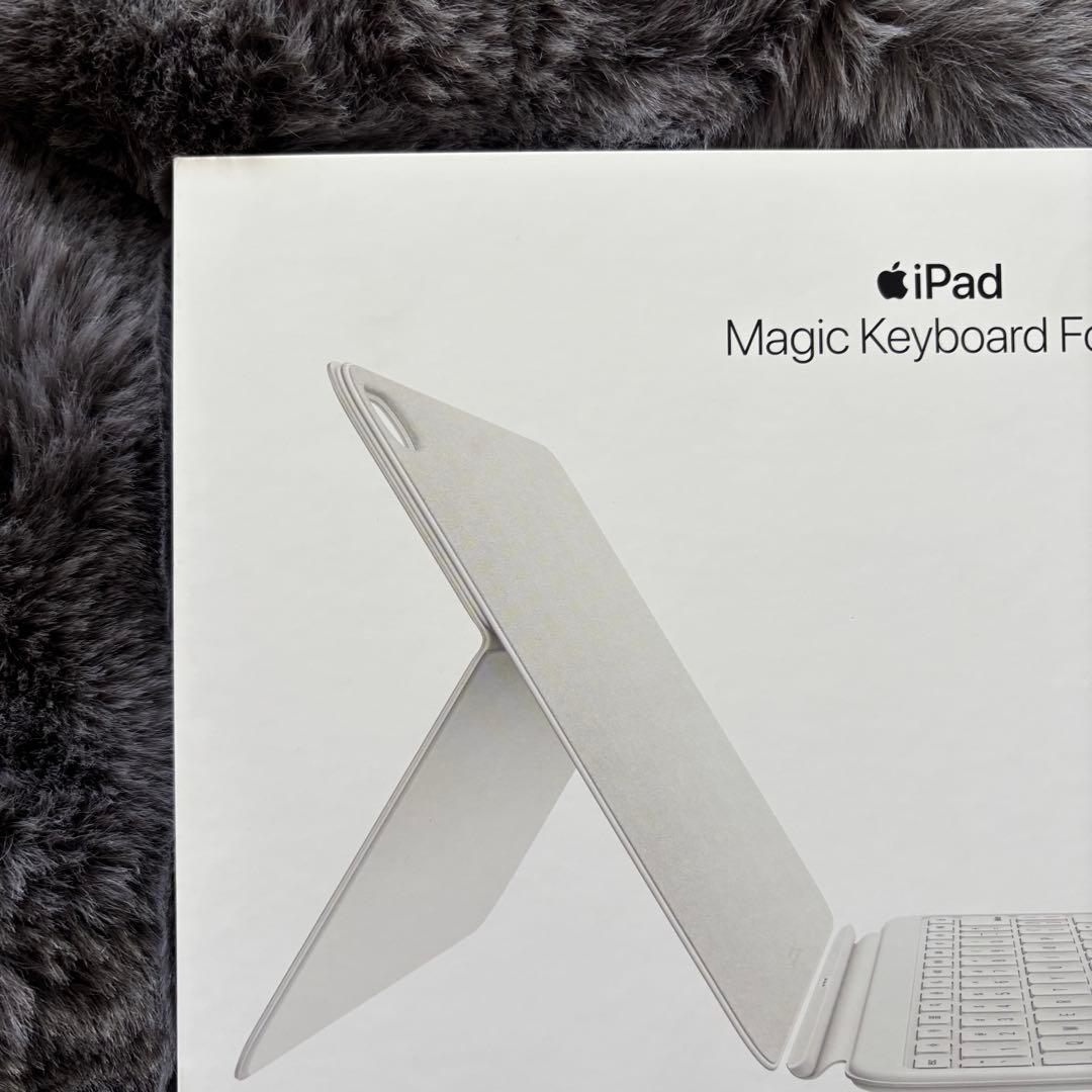 新品未開封✨ Apple iPad Magic Keyboard Folio