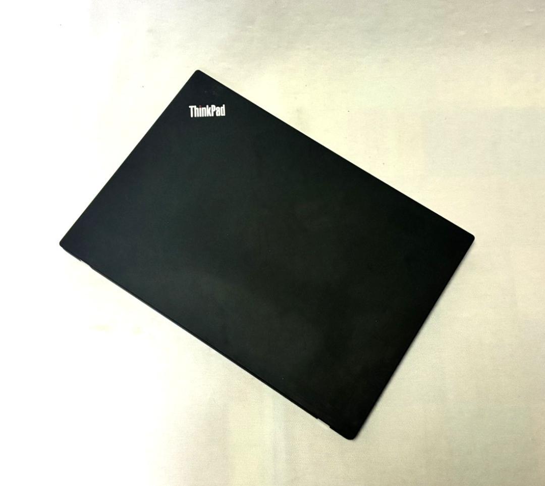 美品 ThinkPad P14e Ryzen7 Pro 4750U LTE対応
