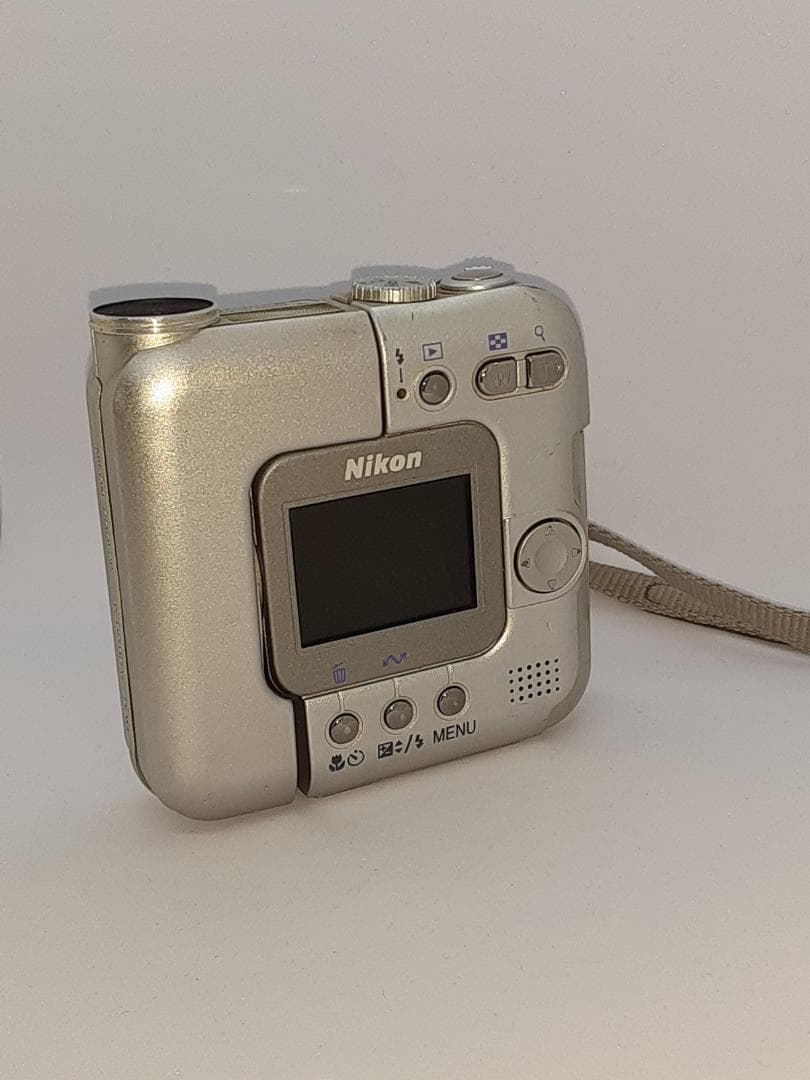 【動作確認済】ニコン NIKON COOLPIX SQ コンパクトデジタルカメラ