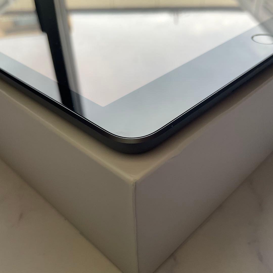 【超美品】Apple iPad 第7世代 Wi-Fi Cellular 32GB