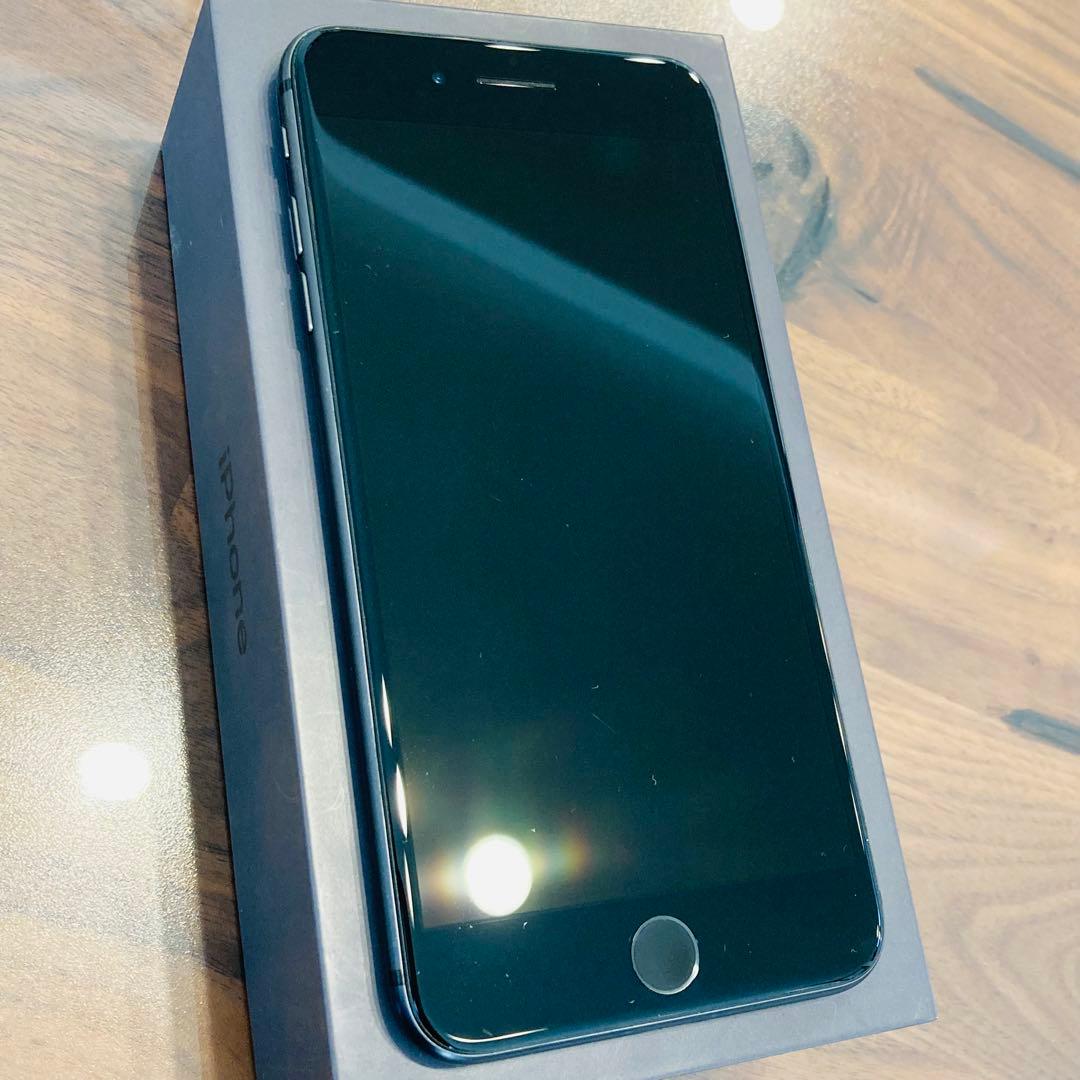 iPhone 8Plus 256GB スペースグレー バッテリー最大容量100%