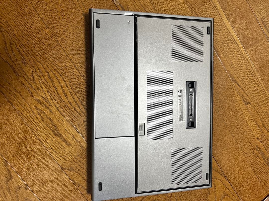 デルDELL PRECISION M6500 難あり