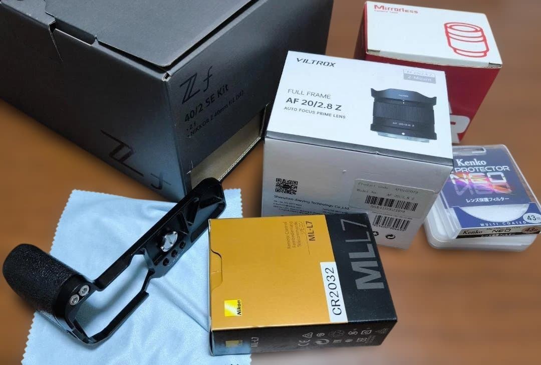 Nikon Zf F2キットレンズき　付属多数　中古美品