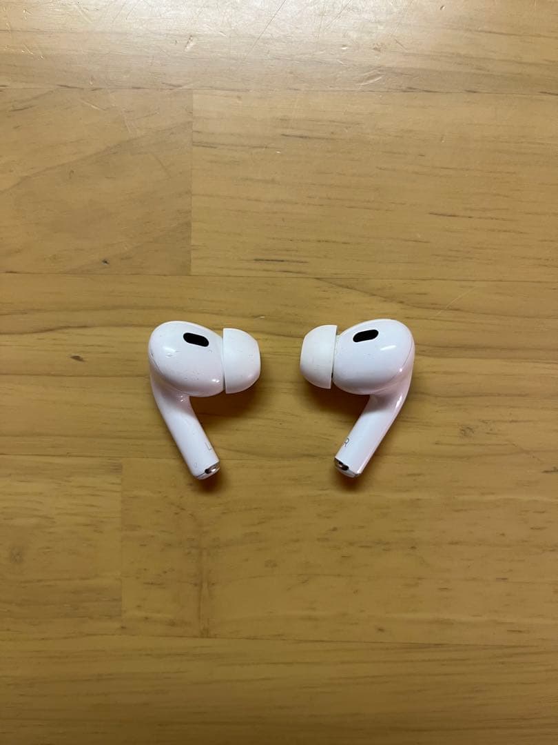 【正規品】AirPods Pro 第二世代　左耳とケース正常