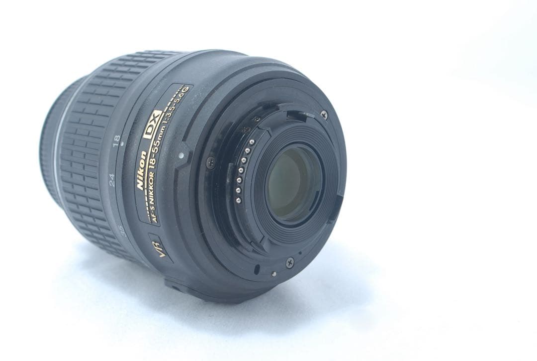 ショット数少なめ✨Nikon 人気モデル レンズキット 一眼レフ 初心者おすすめ