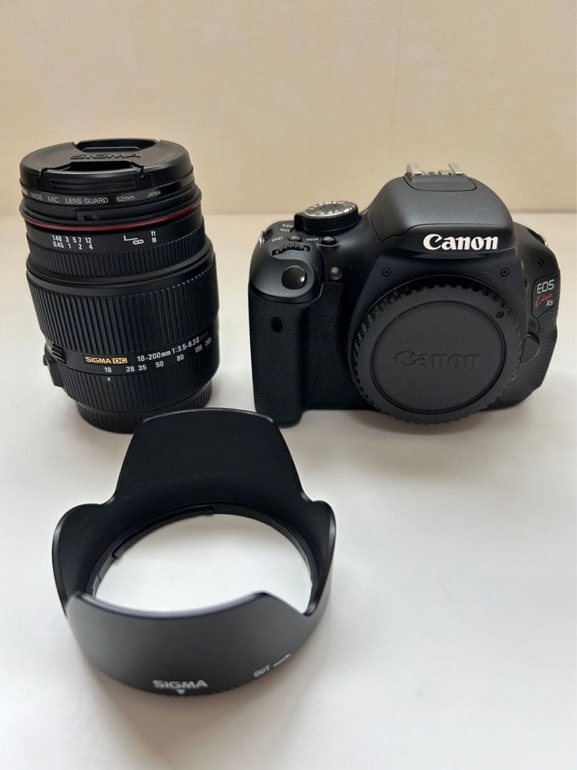 があとCanon EOS Kiss X5